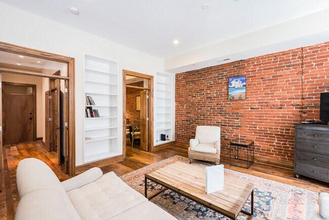 1737 Connecticut Ave NW unit ID1011178P, Washington, DC 20009 - photo 5