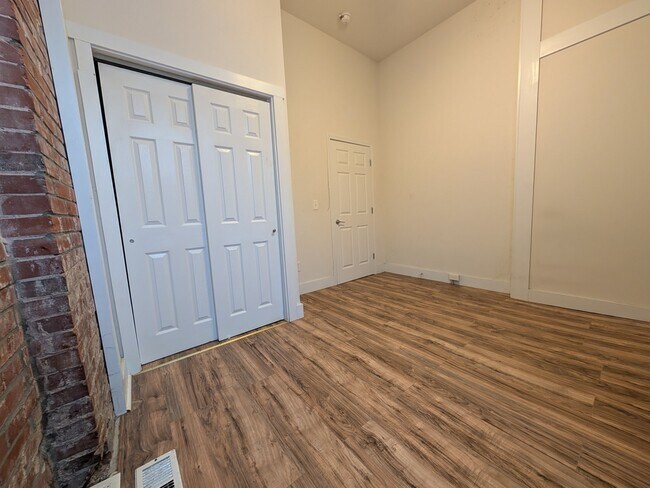 2822 Osage St unit A, Saint Louis, MO 63118 - photo 3
