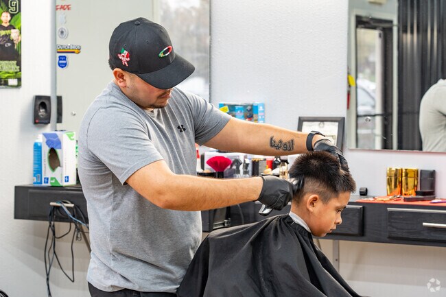 MLB Barbershop is the place to go for a fresh clean haircut located in Penitas.