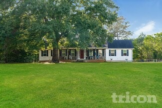 202 Larson Ln, Griffin, GA 30224