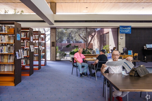 Pick up a good book at the Palm Springs Public Library near Vista Norte.