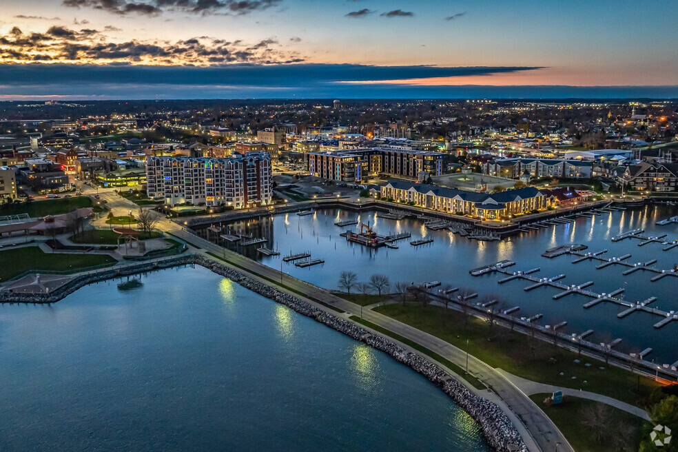 NH_DowntownRacine_555731_Phase2_FINAL_EFC_012325