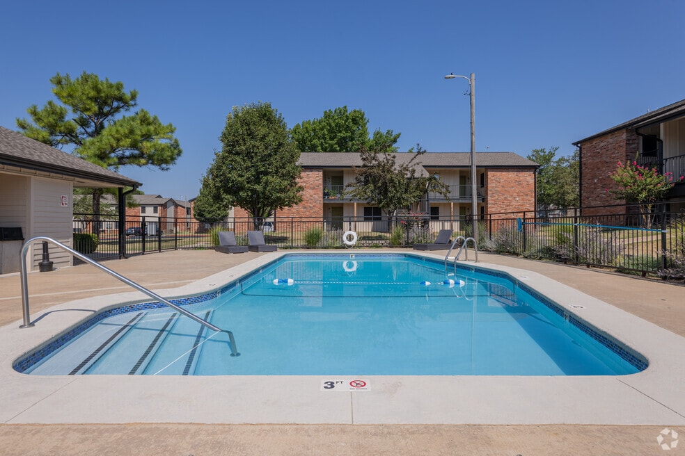 Isabella at Norman Apartments