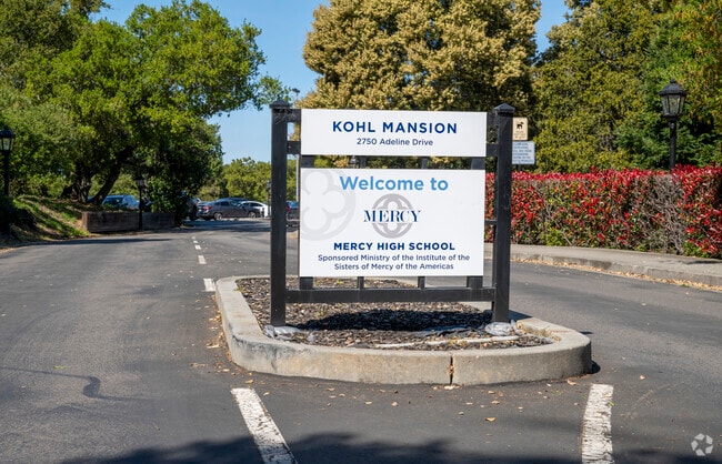 Mercy Burlingame focuses on the higher education of its students.