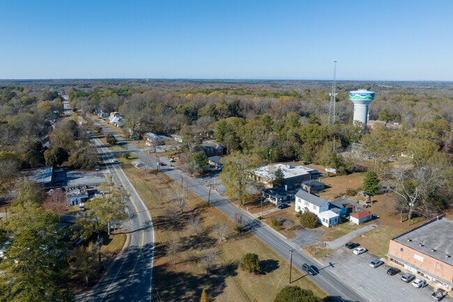 Honea Path is a small town about 40 minutes from downtown Greenville SC.