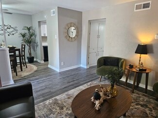 2700 S Travis St, Sherman, TX 75090