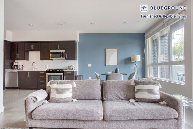 11120 Chandler Blvd unit FL1-ID1220, Los Angeles, CA 91601 - photo 4