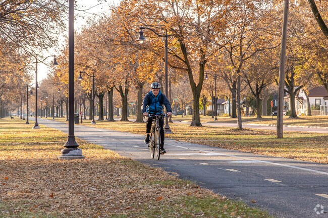Trails in Webber-Park connect to the Grand Round Scenic Byway.