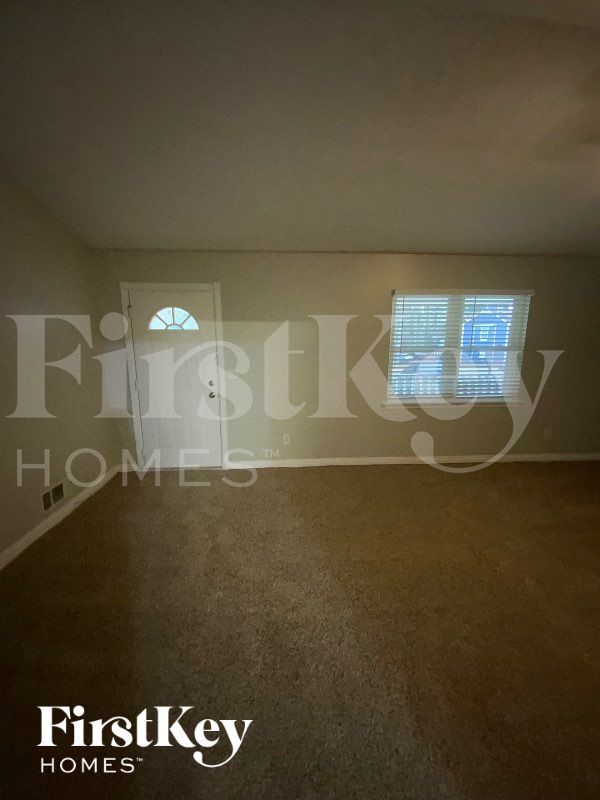 5008 Springtree Ct, Lithonia, GA 30038 - photo 3