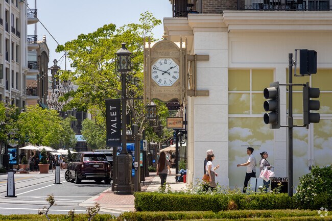 The Americana at Brand is a popular shopping center located near Grandview.