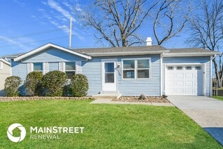1716 Springhill Dr, O'Fallon, MO 63366