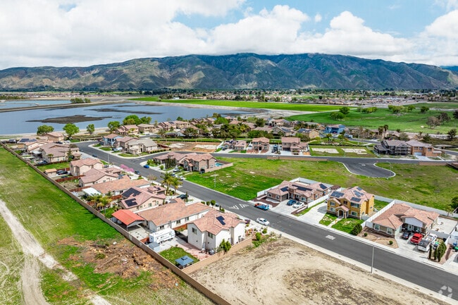 Sunrise Ranch offers a suburban feel with nearby city conveniences in San Jacinto.