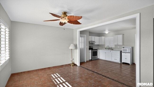 15431 N 23rd St, Phoenix, AZ 85022 - photo 5