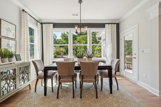 335 Alameda Way, Matthews, NC 28104 - photo 6