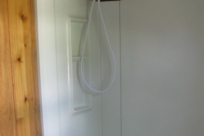 2nd Fl Bathroom