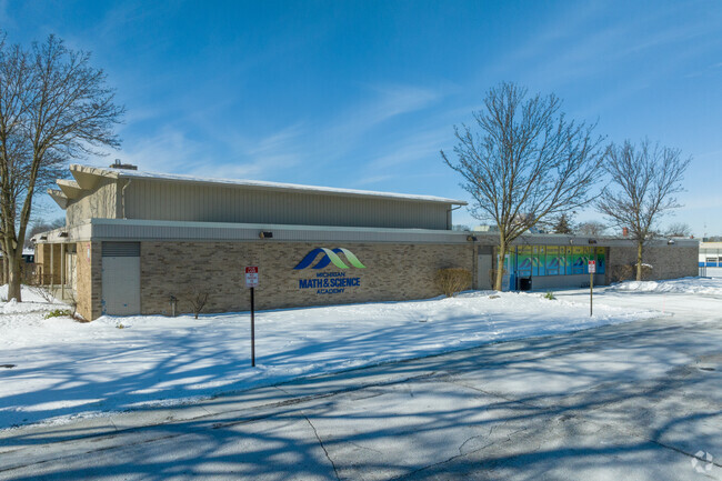 Michigan Mathematics and Science Academy entrance.