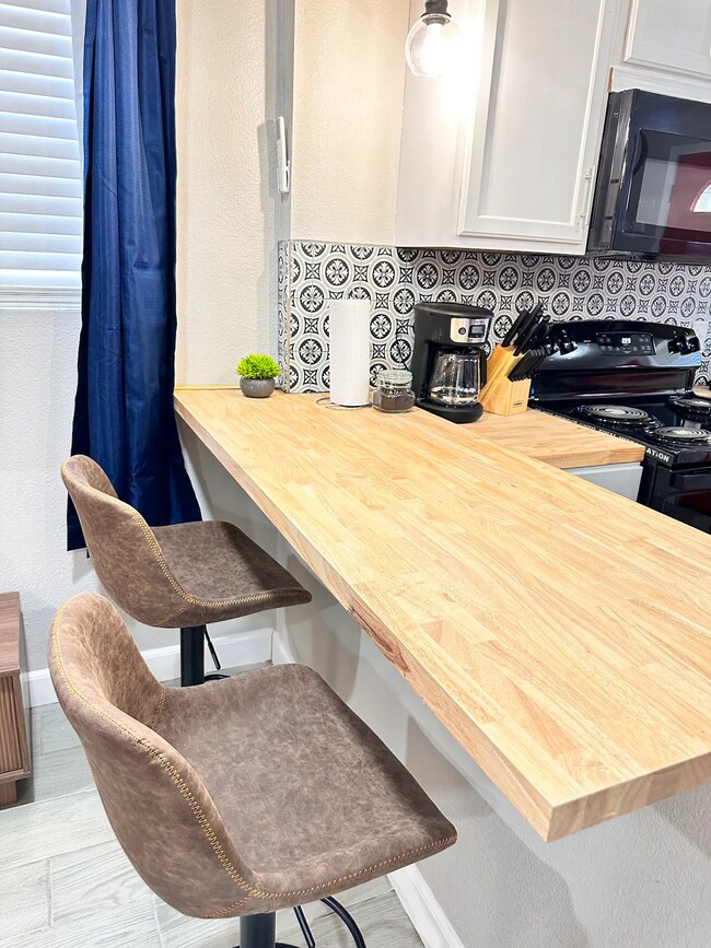 2705 Memphis Ave unit 2705 Memphis Ave Uni, El Paso, TX 79930 - photo 7