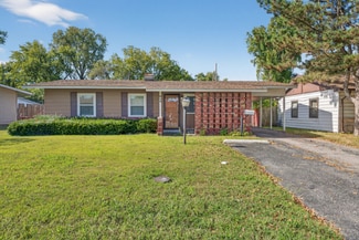 816 St William Dr, Sauget, IL 62206