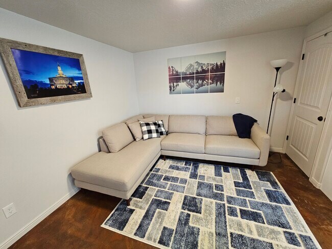 1368 S 1050 W unit 1 Bed 1 Bath Apartme, Payson, UT 84651 - photo 3