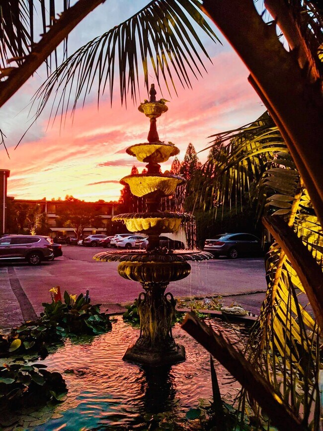 55 Hanover Cir S unit 209, Birmingham, AL 35205 - photo 2