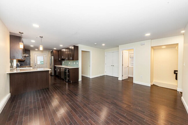 28 Albion St unit 1, Somerville, MA 02143 - photo 4