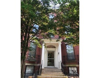 1253 Beacon St Unit B2, Brookline, MA 02446