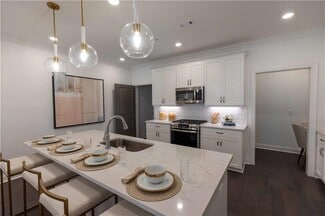 5124 Bandolino Ln Unit 323, Peachtree Corners, GA 30092