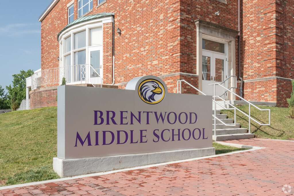 Brentwood Middle School educates the youth of Brentwood, MO