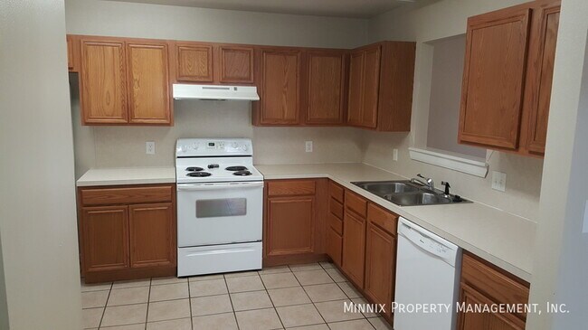 517 N Brentwood Ave unit 1B, Lubbock, TX 79416 - photo 6