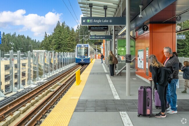 Ballinger is in a unique position with a newly developed light rail station in the neighborhood.