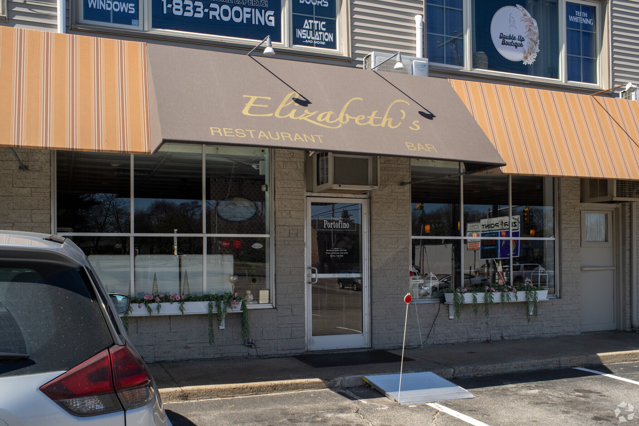 Elizabeth's Portofino Tuscan Grill serves many Italian delicacies in Park View