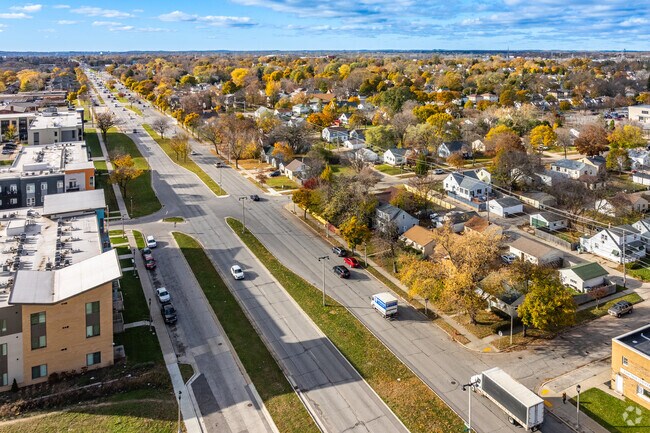 Silver Spring is located just 25 minutes from the Milwaukee City Center.