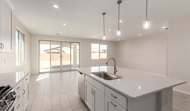 5036 W Roundhouse Rd, Phoenix, AZ 85339 - photo 3