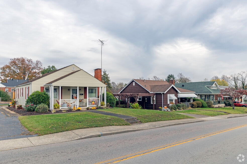 NH_OakviewBlackburn_557760_P2_v1_LM_30625