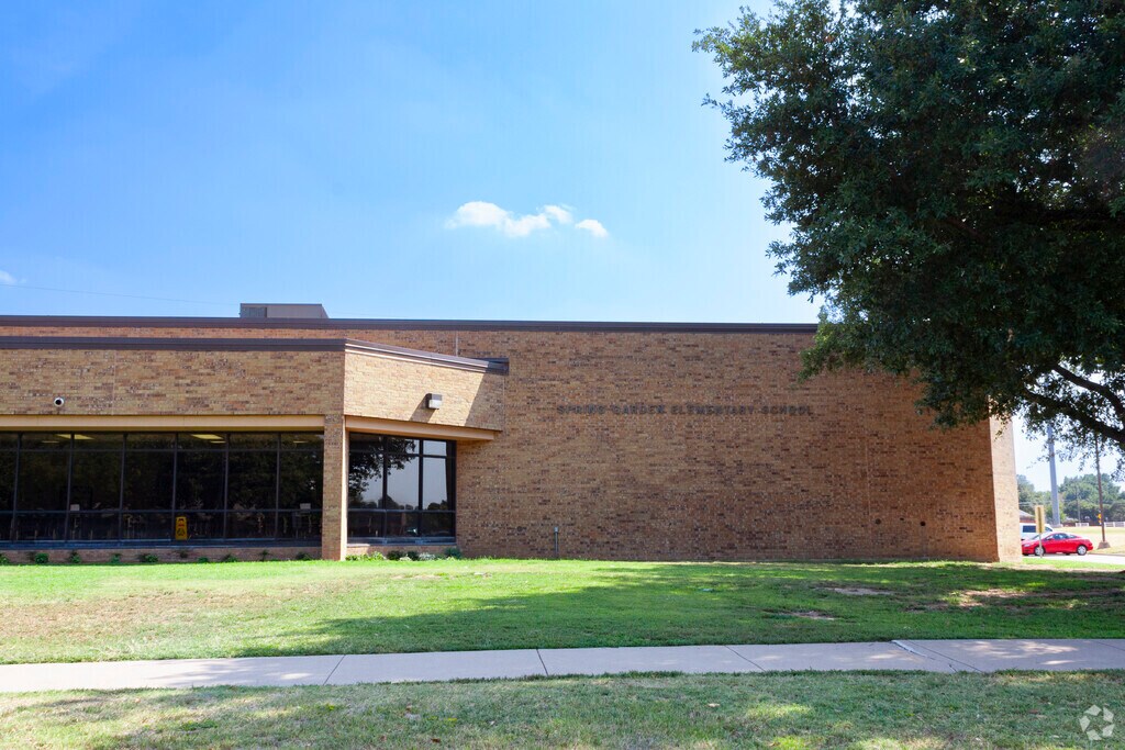 Spring Garden Elementary School provides education in the neighborhood of 
Bedford