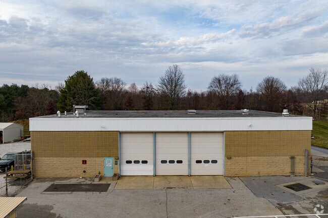 Automotive Technology courses are taught at the ARL.
