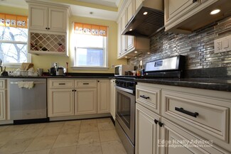 28 Palmer St Unit 1, Waltham, MA 02451