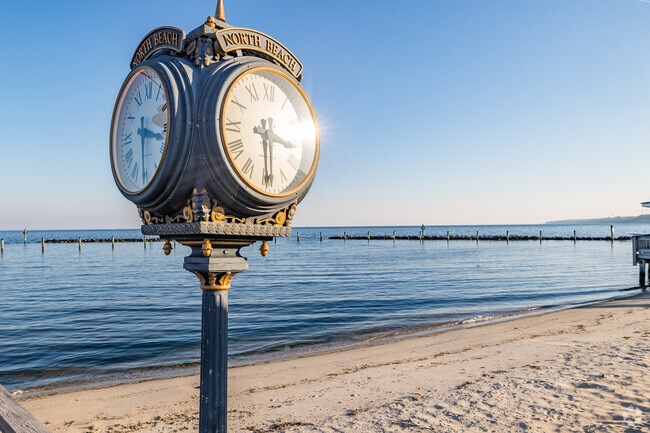 Stop time and savour the moment on the golden shores of North Beach.