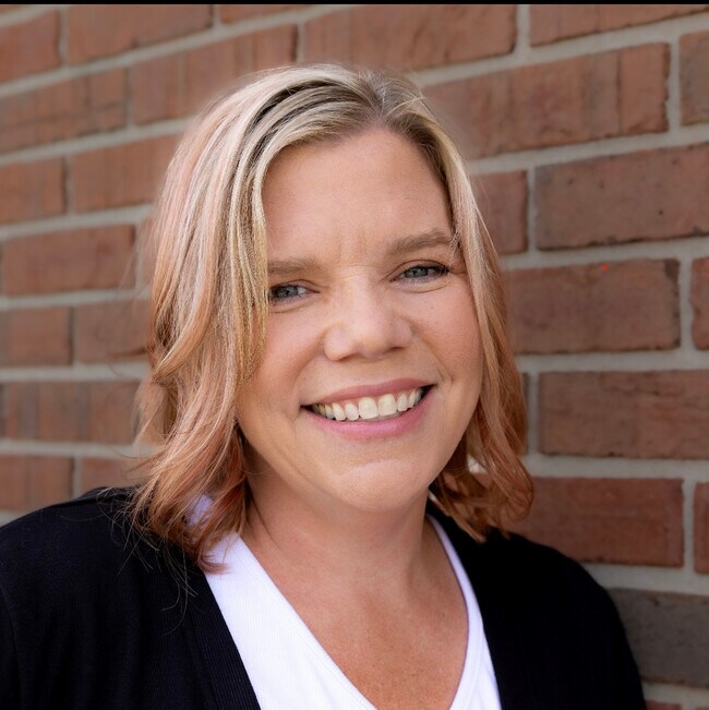 Corey Kelly Real Estate Agent in Canfield, OH