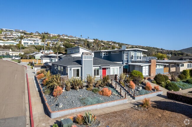 Ranch style homes with unique landscaping are throughout quiet neighborhoods of La Jolla Shores.