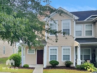 2307 Crosscut Dr, Charlotte, NC 28214