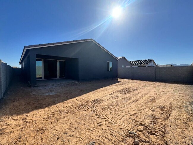 15728 W Camden Ave, Waddell, AZ 85355 - photo 4