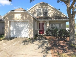 22617 St Thomas Cir, Lutz, FL 33549