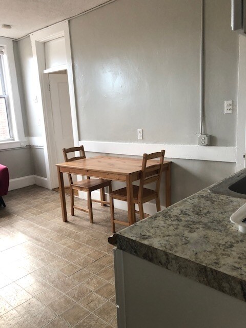 161 Endicott St unit 5R, Boston, MA 02113 - photo 1