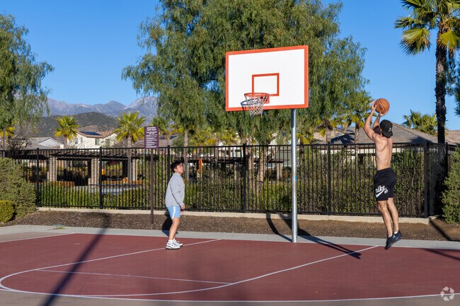 Experience the thrill of basketball at Beaumont Sports Park in Beaumont City.
