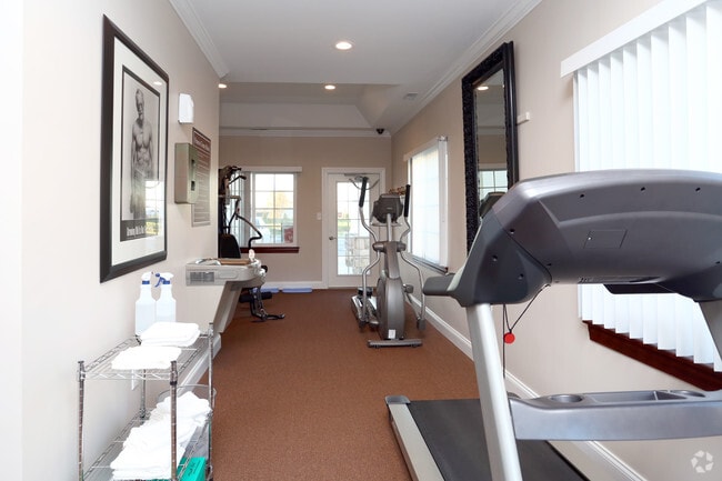 Bridgeview Commons, West Seneca, NY 14224 - photo 4