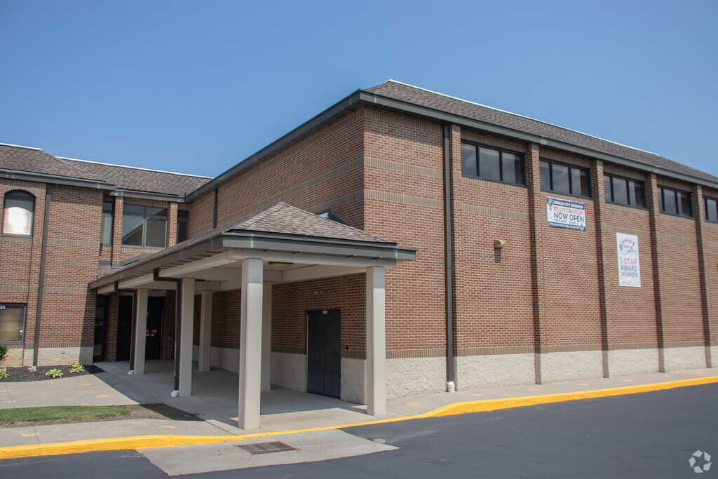 Palm Elementary School building in Lorain.