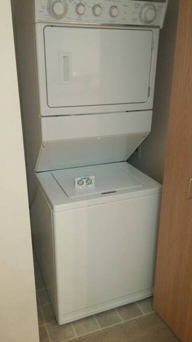 501 Plaza Dr unit ID1059801P, Madison, WI 53719 - photo 7