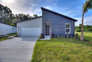 314 Royal Palm Way, Winter Haven, FL 33881