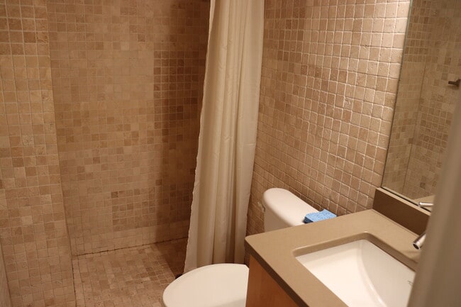 3542 11th St NW unit B, Washington, DC 20010 - photo 5